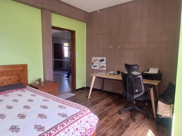 Maison de 6 Chambres