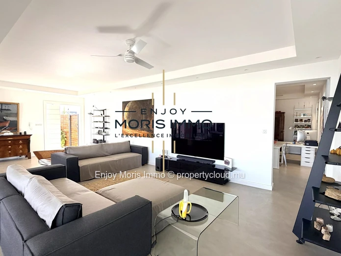 Superbe Villa Contemporaine 3 Chambres avec Piscine – À vendre à Grand Baie