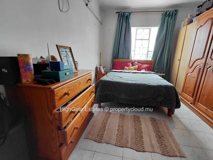 Appartement A Vendre Au Coeur De Quatre Bornes.