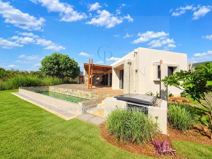 Villa d’exception de 4 chambres avec vue panoramique sur la baie de Tamarin