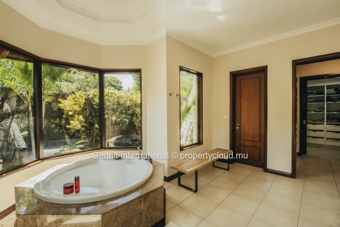 Luxury Family Villa for Rent in Tamarina Golf Estate – Mauritius