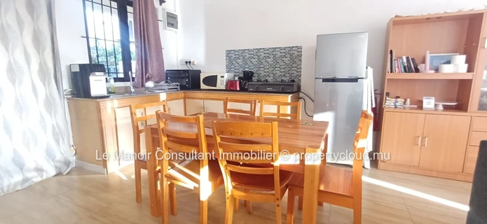 3-bedroom triplex with sea and mountain views - Sold furnished and equipped