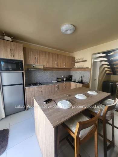 3-bedroom house with swimming pool for rent in Pointe aux Canonniers.