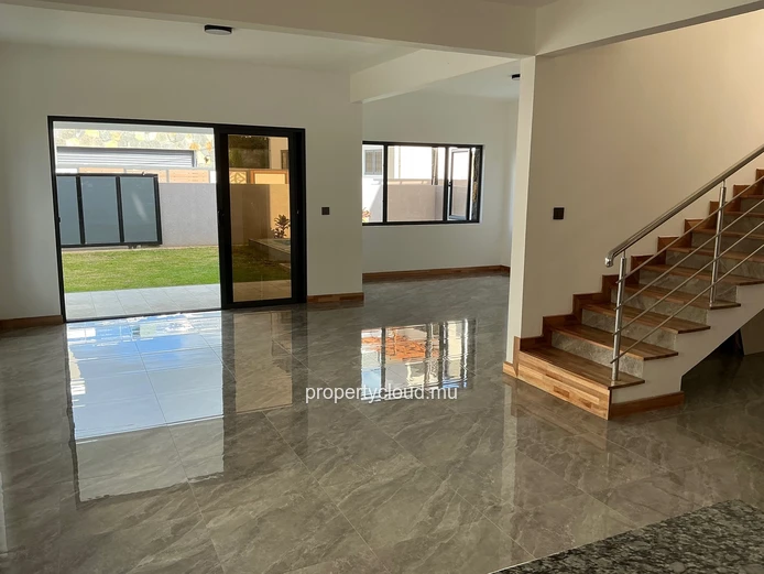 ?? FOR RENT – NEW 3-BEDROOM EN-SUITE VILLA + OFFICE | VALE, Mauritius
