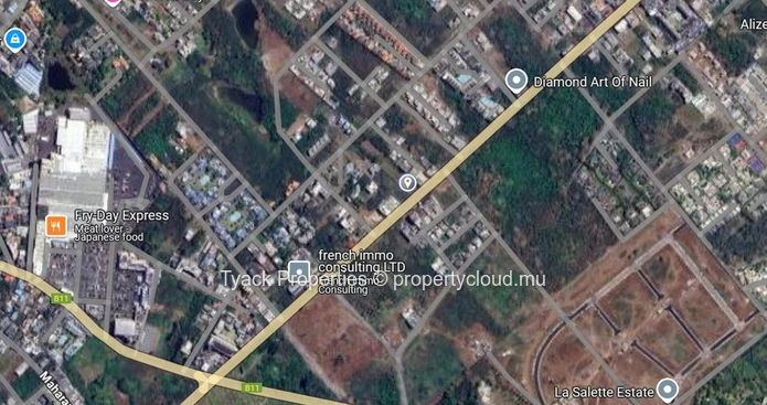 Land for Sale in Grand Baie – Prime Plot Near Super U