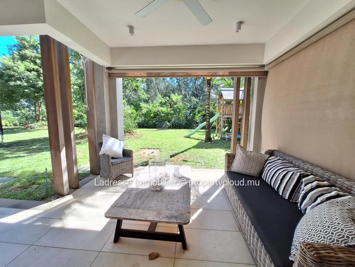 Appartement modern à vendre situé dans un lotissement securisé