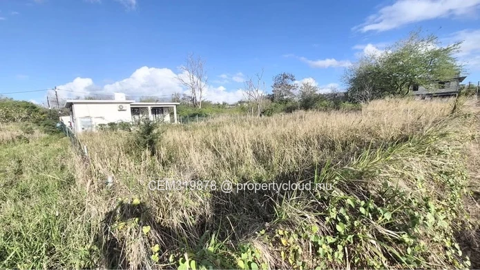 Residential Land for Sale – Grande Pointe aux Piments