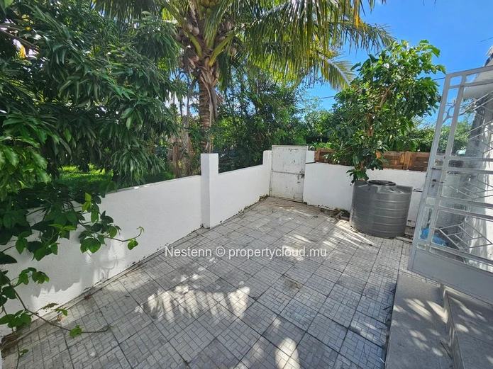 Appartement spacieux de 2 chambres à Blue Bay, à distance de marche de la plage