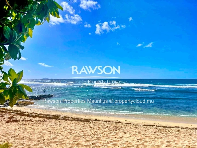 Magnifique Penthouse Pied Dans L’Eau – Accessible Aux Mauriciens