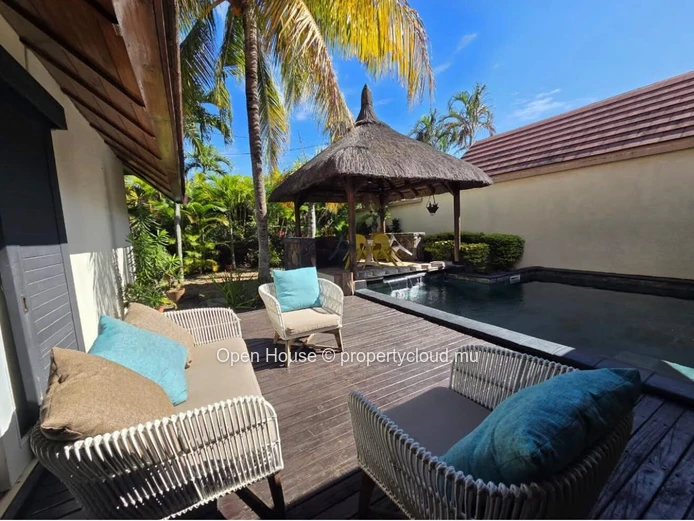 Furnished 1-Bedroom Villa with Private Pool in Pereybere