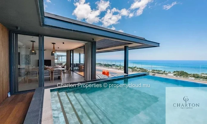 Exceptional 4-bedroom villa - Panoramic view of Le Morne & spectacular sunsets