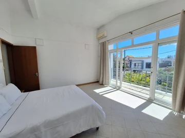 3 Bedroom Townhouse, Duplex