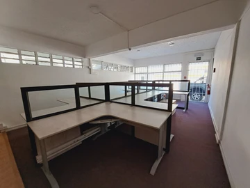 Office for rent in Quatre Bornes.