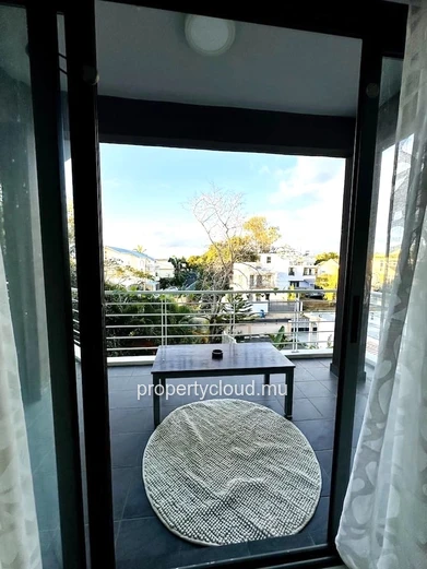 Flic en Flac superbe appartement 3 chambres avec piscine, ascenseur et belle terrasses