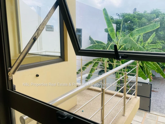 Modern Duplex for Sale in Grand Baie – 3 Bedrooms, Private Pool, and Stunning Views