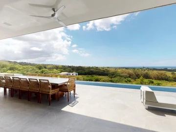 5 Bedroom Villa