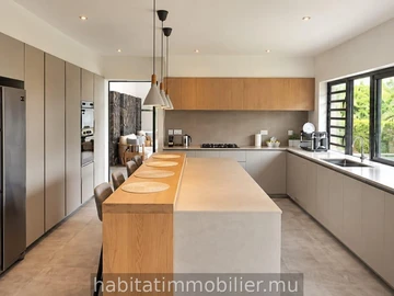 4 Bedroom Villa