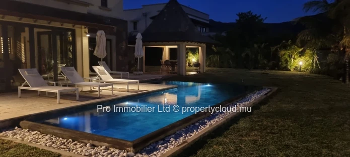 Furnished Villa for Rent – Tamarin Black River .