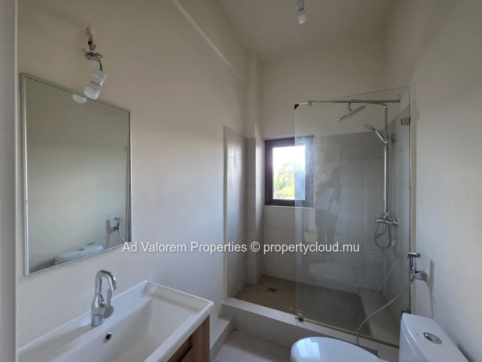 For Sale – Sky Garden Trianon – 132 m², 3-Bedroom Apartment with Pool and Rooftop Access