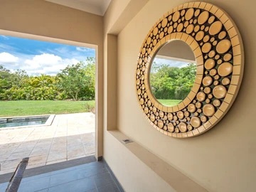 5 Bedroom Villa