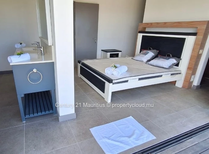 Vue Océan à 180° – Penthouse 3 ch en suite Meublé avec Piscine Privée à St. Antoine