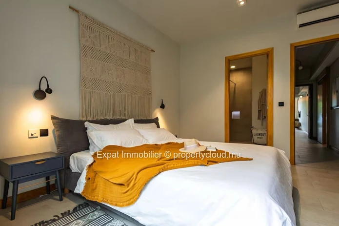 Luxury Beachfront Apartment with Coin de Mire Views – Pointe d’Azur, Pereybere