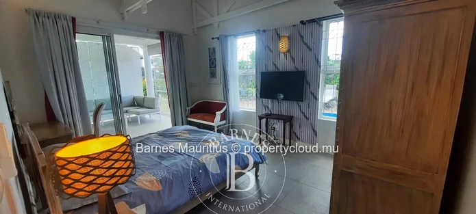 Pointe aux Cannoniers - Villa with Direct Access to the Beach - 2 Bedrooms