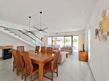 4 Bedroom Villa
