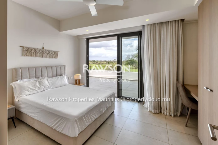 Penthouse Sur Un Prestigieux Golf Du Nord