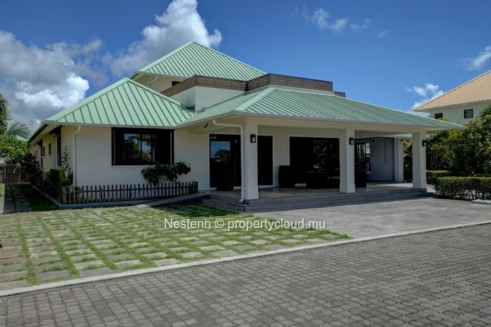 High-End Contemporary Family Home in Private Gated Residence