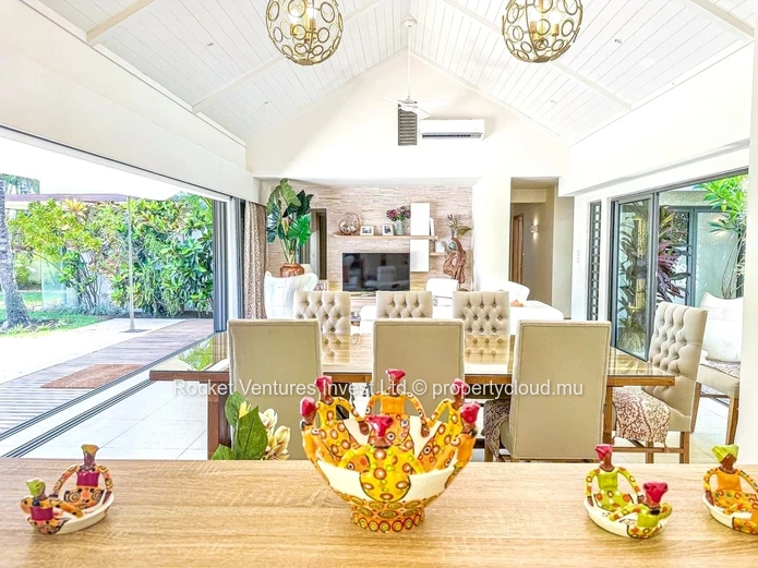 Luxurious 4-Bedroom Villa with Pool in Grand Baie, Mauritius