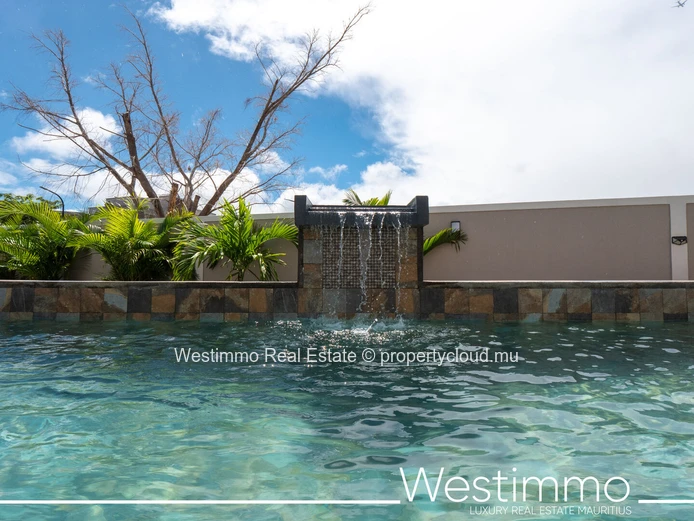 3-bedroom apartment for sale, 100m² in Flic en Flac, Mauritius, with an unobstructed view