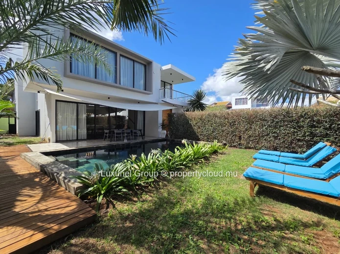 5-Bedroom Villa For Rent – Trou Aux Biches