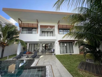 4 Bedroom Villa