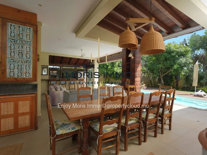 Contemporary Villa 3 Ensuite Bedrooms for Sale – North Mauritius | Private Pool
