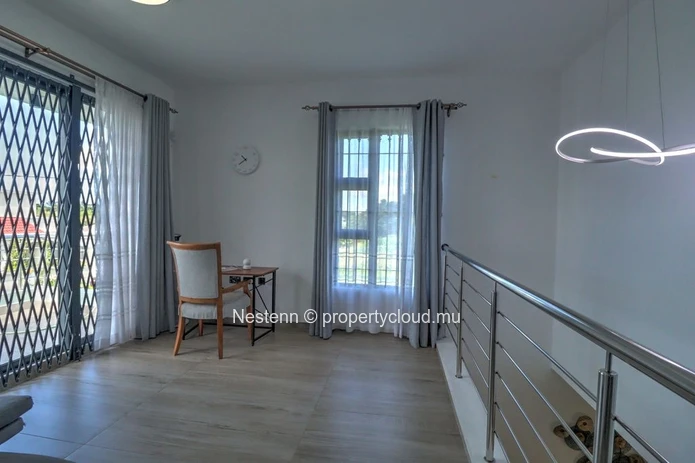 Maison entièrement meublée à vendre 