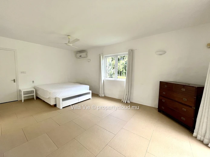Foret Daruty - Charming 4-bedroom villa with swimming pool and spacious garden