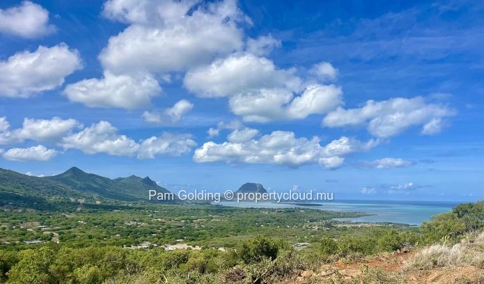 Villas de Luxe 3 Chambres à Vendre à l’Île Maurice – Peak Panorama Villas avec Vue sur l’Océan