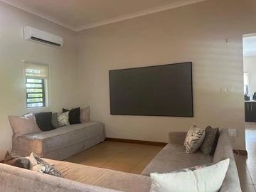 4 Bedroom Villa