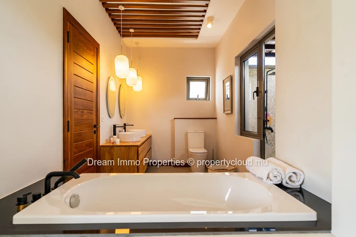 Villa contemporaine de 3 chambres directement sur le golf Heritage Villas Valriche à Bel Ombre – Ile Maurice