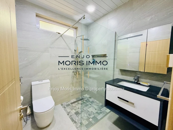 Appartement Meublé 3 Chambres - Accès plage – À louer à Calodyne