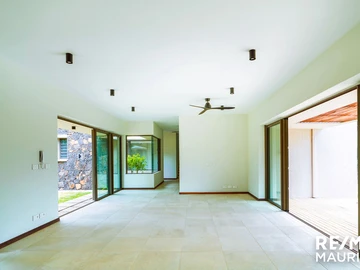 4 Bedroom Villa