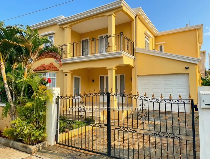 House For Sale In Albion