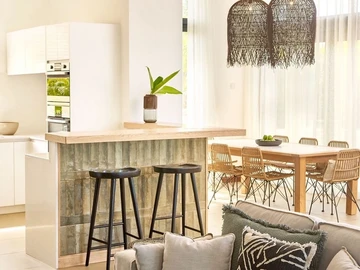 Unmissable Penthouse in Azuri – Freshly Renovated !
