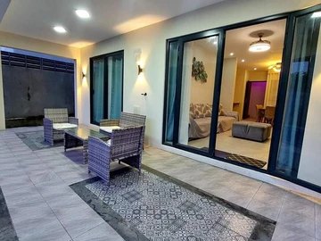 4 Bedroom Villa