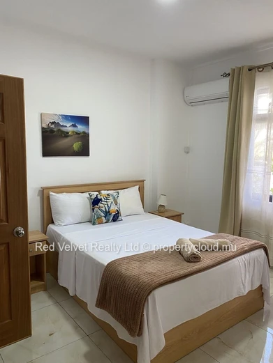 2-Bedroom Ground Floor Apartment for Rent – Flic en Flac | Garden | Rs 43,000