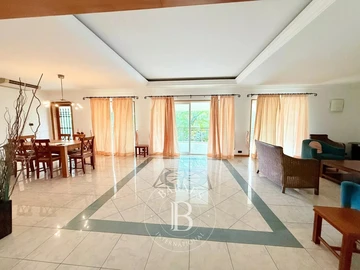 Villa de 5 Chambres