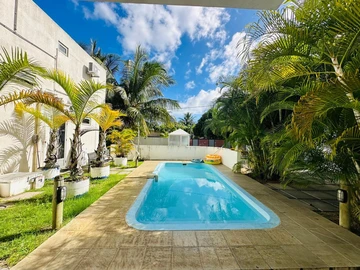 3 Bedroom Townhouse, Duplex