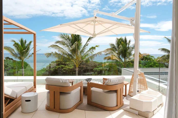 Pointe de Flacq - Upscale 6-bedroom villa