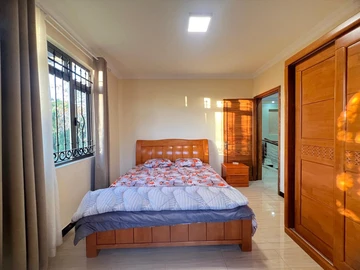 4 Bedroom Villa